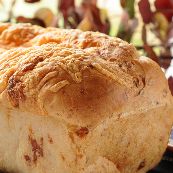 Cheese, Bacon and Beer Bread